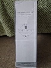 12 Pcs Silicone Utensils Set With Wooden Handles And Plastic Holder