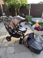 EGG JURASSIC BLACK LIMITED EDITION PRAM & CARRYCOT BUNDLE