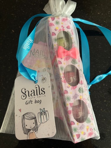 Snails safe nails gift - safe,