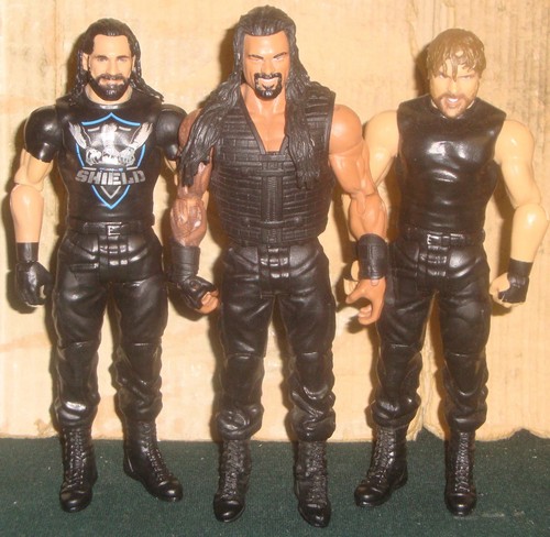Wwe wrestling figures - figures, mattel