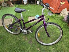 Ladies Gaint Mountain Bike 26" Wheels