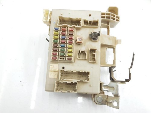 8273060110 fuse box 1820868