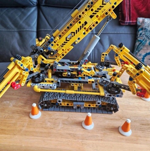 Lego technic 42097 compact - technic,