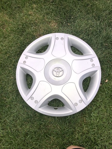 One genuine toyota - 14", wheel