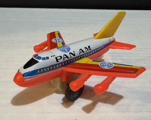Vintage pan friction toy - vintage, am