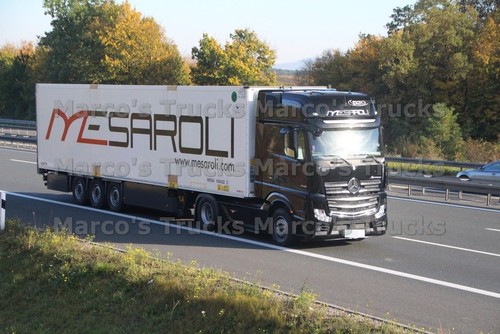 Truck photo mercedes - truck,