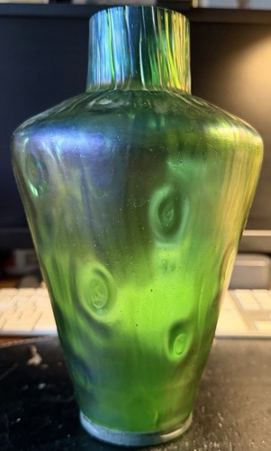 Art nouveau iridescent green - nouveau,