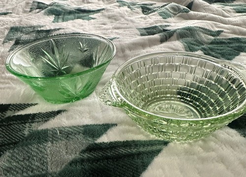 Vintage green pressed - 2,