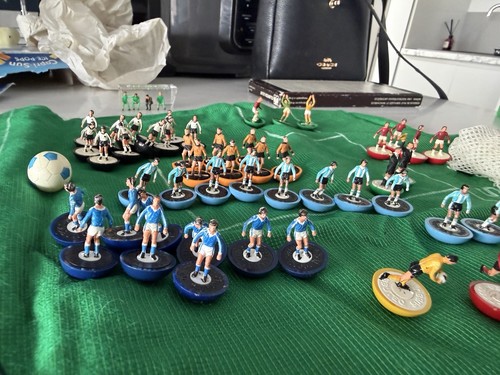 Subbuteo football set - football, teams