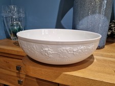 Wedgwood festivity large fruit