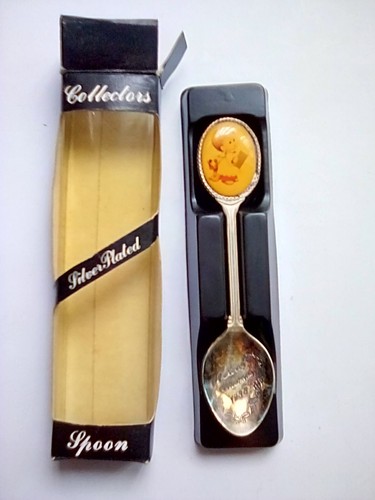 Collectable vintage boxed - (73),
