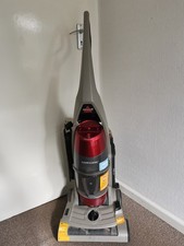 Bissell 4625 bagless hoover - bissell,