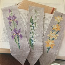 Flower bookmarks iris daffodil