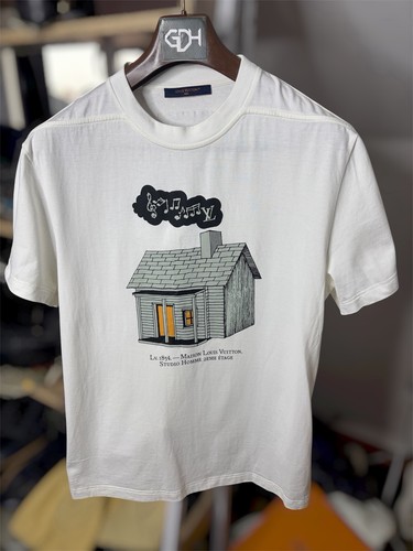 Louis vuitton house logo - louis,