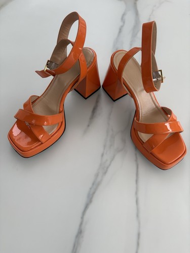 Orange patent groovy baby - orange,