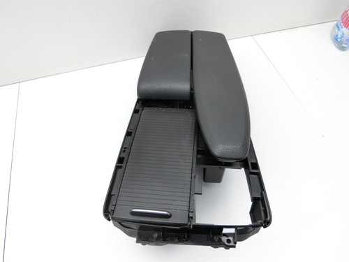 Armrests center armrest