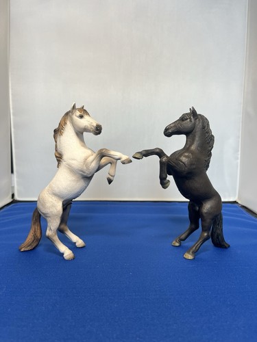 Schleich rare retired rearing - retired,
