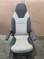 FIAT DUCATO CITROEN CAMPERVAN MOTORHOME O/S DRIVER SIDE RIGHT FRONT SWIVEL SEAT
