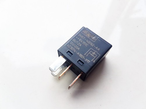 Ford kuga 2011 relay module - relay,