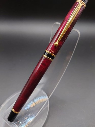 Good pilot grance red marble - pilot,