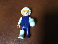 PLAYMOBIL CHILD in CASTS / BANDAGES: MEDICAL-HOSPITAL-AMBULANCE SET 3456