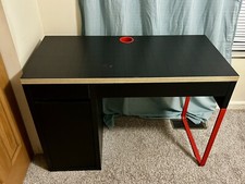 IKEA MICKE Desk - Black-Red