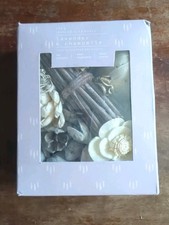 Luxury Scented Potpourri  - Lavender & Chamomile with a Vanilla