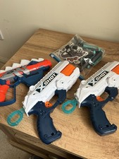 Nerf Dinosquad Stegosmash Gun And Zuru Xshot Gun X2 With Bullets And Dino Target