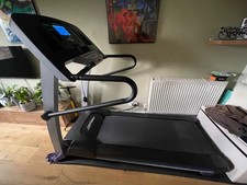life fitness F1 smart treadmill