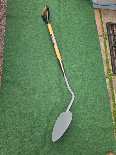 Spear jackson turfing spade - jackson,