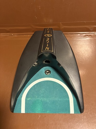 Vintage nice putt - putt, improve