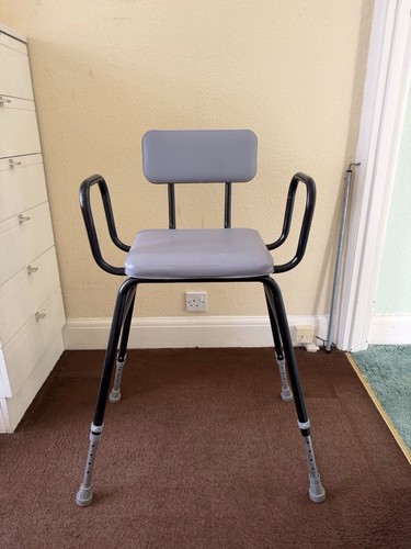 Perching stool with arms - stool,