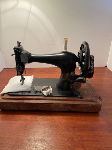 Singer 28k hand crank sewing - singer,