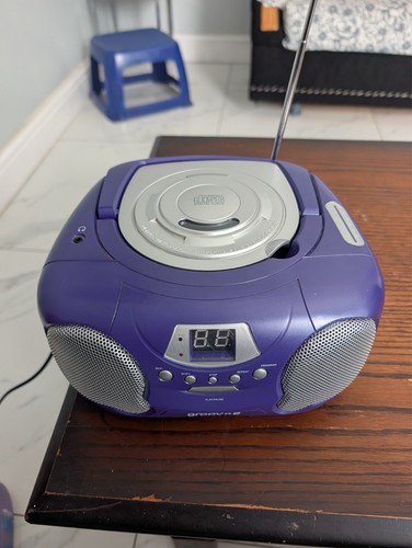 Purple groov portable cd - groov-e,