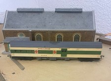 Hornby ww2 ambulance carriage - hornby,