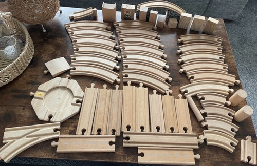 Bigjigs rail wooden train - wooden,