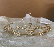 Dazzling 'Izzy' Tiara By Jon