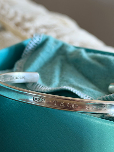 Tiffany narrow 1837 cuff - co,