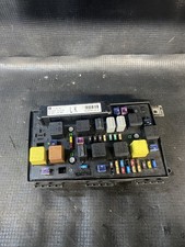 2009 Vauxhall Zafira Life Z16XER Fuse Box 13268301