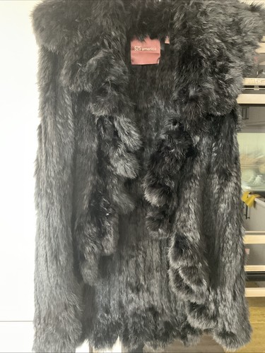 525 america black 100 - 525, rabbit