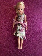 Vintage Sindy 033055X Blonde