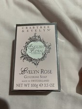 Crabtree & Evelyn , Evelyn