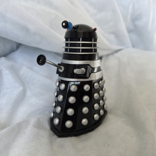 Doctor who custom dalek - dalek, figure