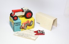 Corgi No 50 Massey Ferguson 65