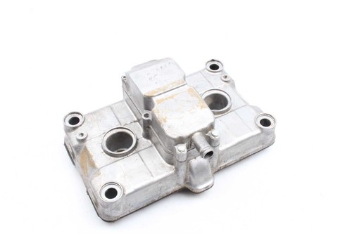 Cylinder head cover - head,