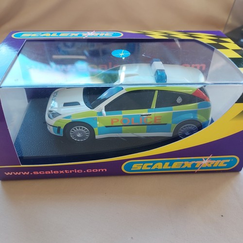 C2488 scalextric ford focus - c2488,