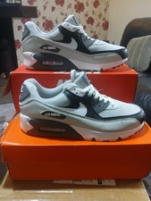 Nike Air Max 90 Light Grey And