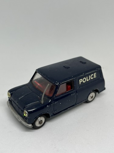 Corgi 448 austin - corgi, mini