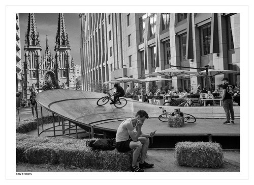 Kyiv streets art - kyiv, postcard