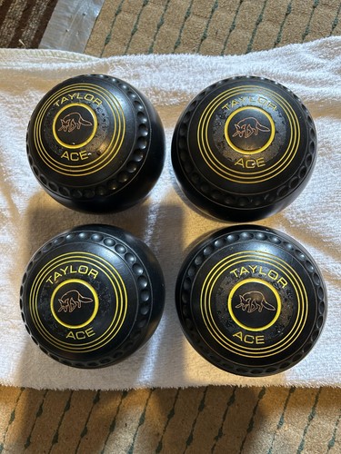 Taylor ace lawn bowls - lawn, 2